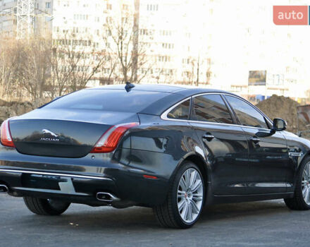 Черный Ягуар Икс Джей, объемом двигателя 3 л и пробегом 179 тыс. км за 16500 $, фото 14 на Automoto.ua