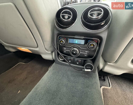 Чорний Ягуар Ікс Джей, об'ємом двигуна 3 л та пробігом 110 тис. км за 18600 $, фото 22 на Automoto.ua