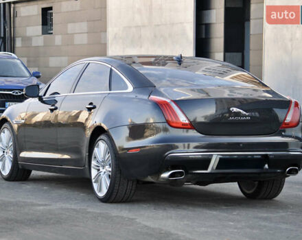 Черный Ягуар Икс Джей, объемом двигателя 3 л и пробегом 179 тыс. км за 16500 $, фото 18 на Automoto.ua