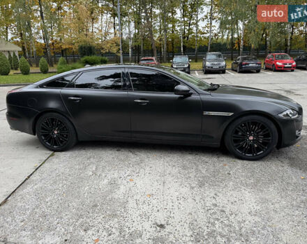 Чорний Ягуар Ікс Джей, об'ємом двигуна 3 л та пробігом 110 тис. км за 18600 $, фото 8 на Automoto.ua