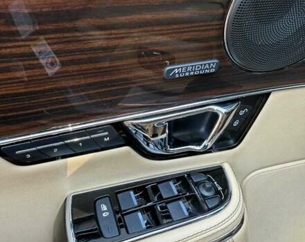 Черный Ягуар Икс Джей, объемом двигателя 3 л и пробегом 145 тыс. км за 18828 $, фото 16 на Automoto.ua