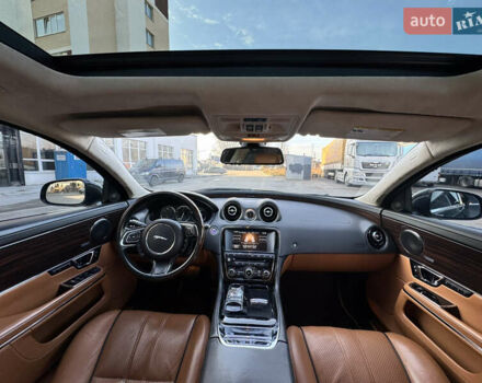 Черный Ягуар Икс Джей, объемом двигателя 3 л и пробегом 179 тыс. км за 16500 $, фото 42 на Automoto.ua