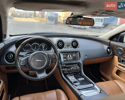 Черный Ягуар Икс Джей, объемом двигателя 3 л и пробегом 179 тыс. км за 16500 $, фото 53 на Automoto.ua