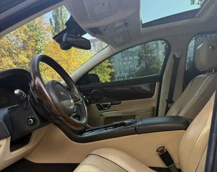 Черный Ягуар Икс Джей, объемом двигателя 3 л и пробегом 145 тыс. км за 18828 $, фото 14 на Automoto.ua