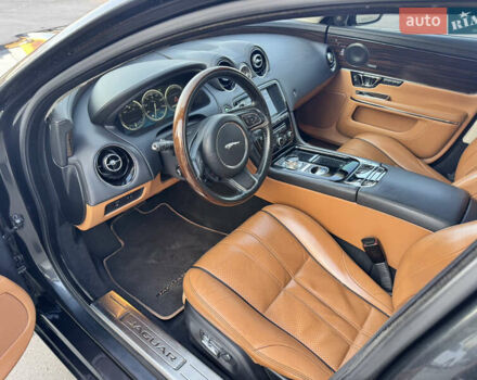 Черный Ягуар Икс Джей, объемом двигателя 3 л и пробегом 179 тыс. км за 16500 $, фото 48 на Automoto.ua