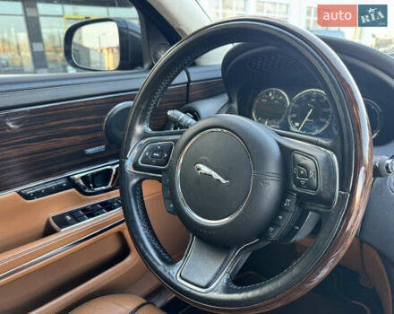 Черный Ягуар Икс Джей, объемом двигателя 3 л и пробегом 179 тыс. км за 16500 $, фото 36 на Automoto.ua