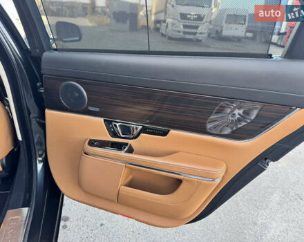 Черный Ягуар Икс Джей, объемом двигателя 3 л и пробегом 179 тыс. км за 16500 $, фото 49 на Automoto.ua