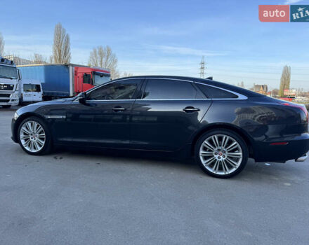 Черный Ягуар Икс Джей, объемом двигателя 3 л и пробегом 179 тыс. км за 16500 $, фото 26 на Automoto.ua