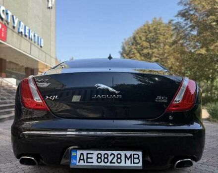 Черный Ягуар Икс Джей, объемом двигателя 3 л и пробегом 145 тыс. км за 18828 $, фото 7 на Automoto.ua
