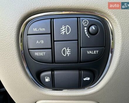 Червоний Ягуар Ікс Джей, об'ємом двигуна 4.2 л та пробігом 124 тис. км за 44000 $, фото 33 на Automoto.ua