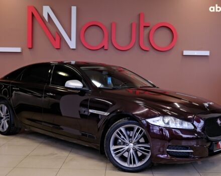 Красный Ягуар Икс Джей, объемом двигателя 5 л и пробегом 133 тыс. км за 13900 $, фото 3 на Automoto.ua