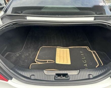 Ягуар Икс Джей 2013 в Киеве на Automoto.ua Ягуар Икс Джей, объемом двигателя 3 л и пробегом 190 тыс. км за 13999 $, фото 29 на Automoto.ua