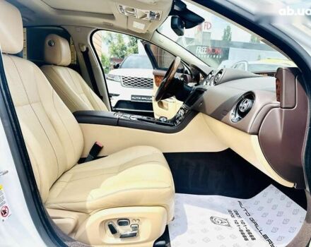 Ягуар Икс Джей 2013 в Киеве на Automoto.ua Ягуар Икс Джей, объемом двигателя 3 л и пробегом 190 тыс. км за 13999 $, фото 21 на Automoto.ua