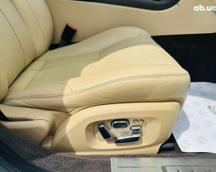 Ягуар Икс Джей 2013 в Киеве на Automoto.ua Ягуар Икс Джей, объемом двигателя 3 л и пробегом 190 тыс. км за 13999 $, фото 26 на Automoto.ua