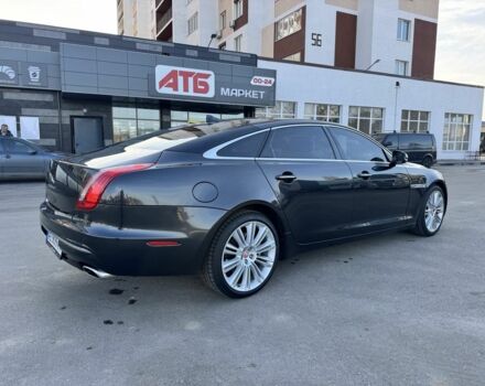 Серый Ягуар Икс Джей, объемом двигателя 3 л и пробегом 178 тыс. км за 16500 $, фото 3 на Automoto.ua