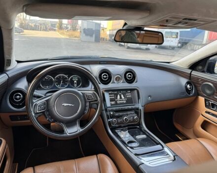 Серый Ягуар Икс Джей, объемом двигателя 3 л и пробегом 178 тыс. км за 16500 $, фото 9 на Automoto.ua