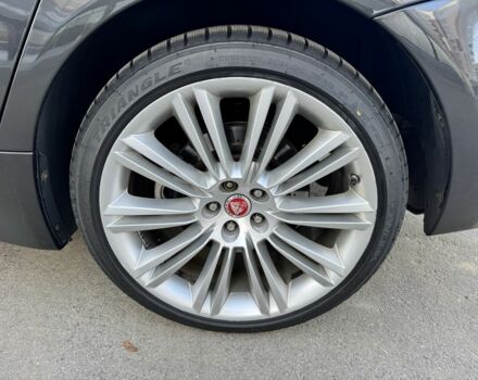 Серый Ягуар Икс Джей, объемом двигателя 3 л и пробегом 178 тыс. км за 16500 $, фото 11 на Automoto.ua