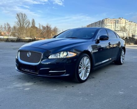 Серый Ягуар Икс Джей, объемом двигателя 3 л и пробегом 178 тыс. км за 16500 $, фото 1 на Automoto.ua