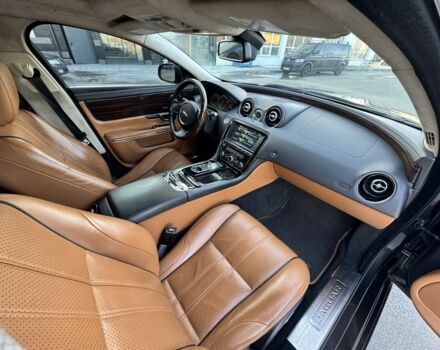 Серый Ягуар Икс Джей, объемом двигателя 3 л и пробегом 178 тыс. км за 16500 $, фото 4 на Automoto.ua