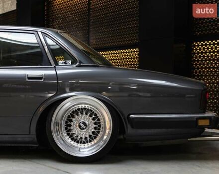 Серый Ягуар Икс Джей, объемом двигателя 3.2 л и пробегом 158 тыс. км за 23500 $, фото 12 на Automoto.ua