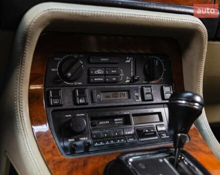 Серый Ягуар Икс Джей, объемом двигателя 3.2 л и пробегом 158 тыс. км за 23500 $, фото 29 на Automoto.ua