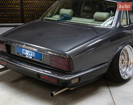 Серый Ягуар Икс Джей, объемом двигателя 3.2 л и пробегом 158 тыс. км за 23500 $, фото 7 на Automoto.ua