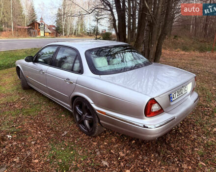 Серый Ягуар Икс Джей, объемом двигателя 3 л и пробегом 209 тыс. км за 12000 $, фото 29 на Automoto.ua