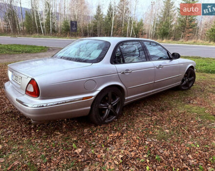 Серый Ягуар Икс Джей, объемом двигателя 3 л и пробегом 209 тыс. км за 12000 $, фото 24 на Automoto.ua