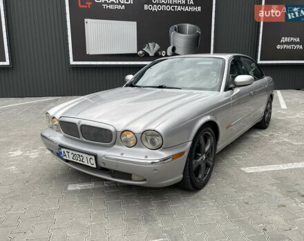 Ягуар Икс Джей 2003 в Ивано-Франковске на Automoto.ua Серый Ягуар Икс Джей, объемом двигателя 2.97 л и пробегом 206 тыс. км за 7999 $, фото 13 на Automoto.ua
