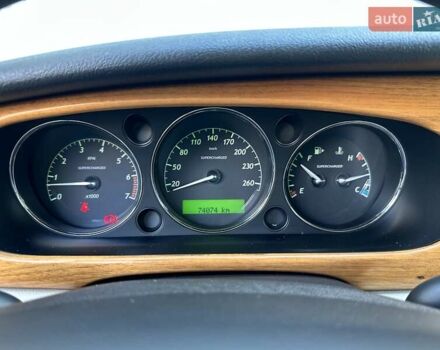 Сірий Ягуар Ікс Джей, об'ємом двигуна 4.2 л та пробігом 74 тис. км за 36000 $, фото 10 на Automoto.ua