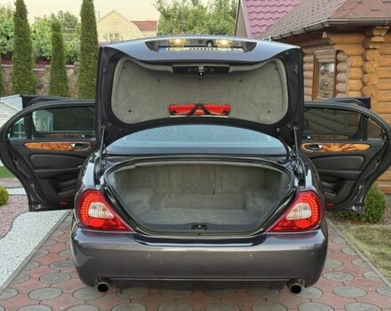 Сірий Ягуар Ікс Джей, об'ємом двигуна 2.7 л та пробігом 210 тис. км за 19999 $, фото 23 на Automoto.ua