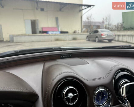 Серый Ягуар Икс Джей, объемом двигателя 3 л и пробегом 209 тыс. км за 27500 $, фото 11 на Automoto.ua