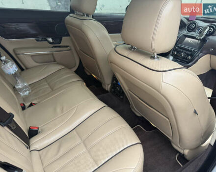 Серый Ягуар Икс Джей, объемом двигателя 3 л и пробегом 209 тыс. км за 27500 $, фото 52 на Automoto.ua