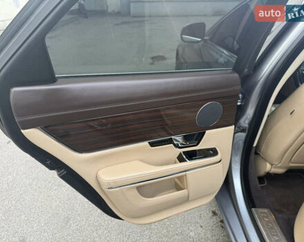 Серый Ягуар Икс Джей, объемом двигателя 3 л и пробегом 209 тыс. км за 27500 $, фото 60 на Automoto.ua