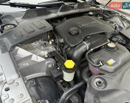 Серый Ягуар Икс Джей, объемом двигателя 3 л и пробегом 209 тыс. км за 27500 $, фото 18 на Automoto.ua
