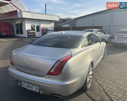 Сірий Ягуар Ікс Джей, об'ємом двигуна 3 л та пробігом 162 тис. км за 14500 $, фото 3 на Automoto.ua