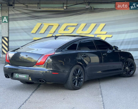 Ягуар Икс Джей 2013 в Киеве на Automoto.ua Серый Ягуар Икс Джей, объемом двигателя 3 л и пробегом 274 тыс. км за 18800 $, фото 20 на Automoto.ua