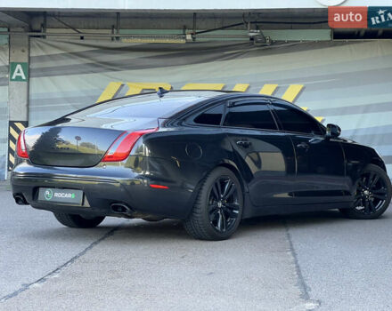 Ягуар Икс Джей 2013 в Киеве на Automoto.ua Серый Ягуар Икс Джей, объемом двигателя 3 л и пробегом 274 тыс. км за 18800 $, фото 21 на Automoto.ua