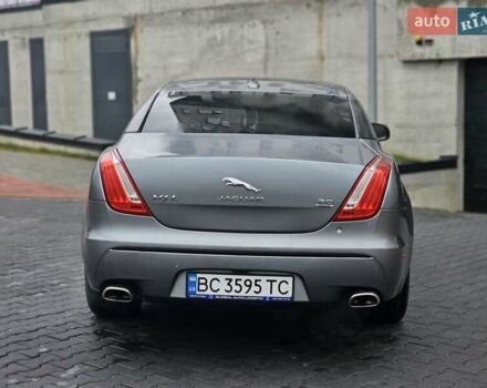 Ягуар Икс Джей 2013 в Львове на Automoto.ua Серый Ягуар Икс Джей, объемом двигателя 3 л и пробегом 175 тыс. км за 14999 $, фото 3 на Automoto.ua