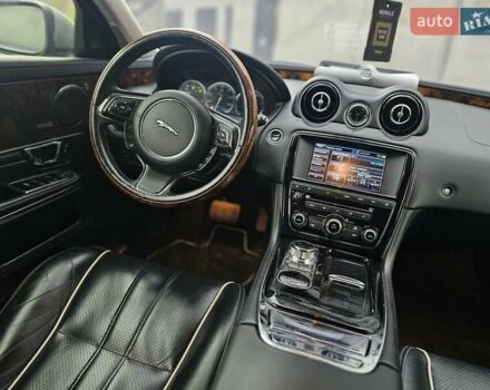 Ягуар Икс Джей 2013 в Львове на Automoto.ua Серый Ягуар Икс Джей, объемом двигателя 3 л и пробегом 175 тыс. км за 14999 $, фото 28 на Automoto.ua