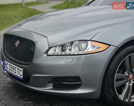 Ягуар Икс Джей 2013 в Львове на Automoto.ua Серый Ягуар Икс Джей, объемом двигателя 3 л и пробегом 175 тыс. км за 14999 $, фото 17 на Automoto.ua