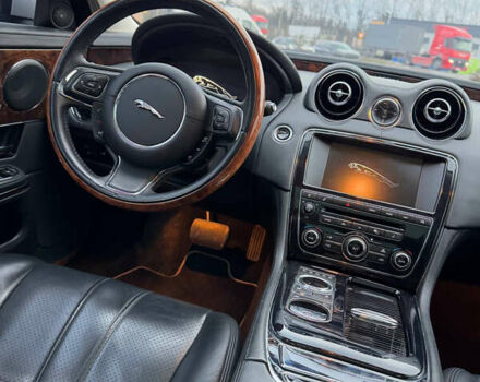 Ягуар Икс Джей 2013 в Виннице на Automoto.ua Серый Ягуар Икс Джей, объемом двигателя 3 л и пробегом 110 тыс. км за 22000 $, фото 14 на Automoto.ua