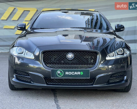 Ягуар Икс Джей 2013 в Киеве на Automoto.ua Серый Ягуар Икс Джей, объемом двигателя 3 л и пробегом 274 тыс. км за 18800 $, фото 4 на Automoto.ua