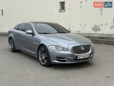 Серый Ягуар Икс Джей, объемом двигателя 3 л и пробегом 209 тыс. км за 27500 $, фото 1 на Automoto.ua