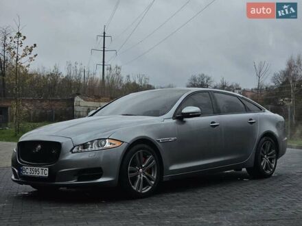 Ягуар Икс Джей 2013 в Львове на Automoto.ua Серый Ягуар Икс Джей, объемом двигателя 3 л и пробегом 175 тыс. км за 14999 $, фото 1 на Automoto.ua