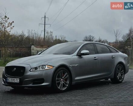 Сірий Ягуар Ікс Джей, об'ємом двигуна 3 л та пробігом 175 тис. км за 14999 $, фото 1 на Automoto.ua