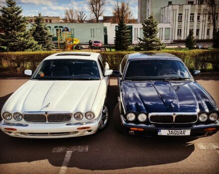 Синий Ягуар Икс Джей, объемом двигателя 0 л и пробегом 1 тыс. км за 15500 $, фото 3 на Automoto.ua