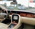 Синий Ягуар Икс Джей, объемом двигателя 3.5 л и пробегом 120 тыс. км за 27000 $, фото 17 на Automoto.ua