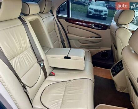 Синий Ягуар Икс Джей, объемом двигателя 3.5 л и пробегом 120 тыс. км за 25000 $, фото 21 на Automoto.ua