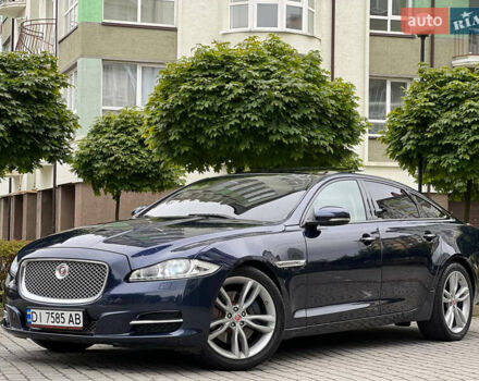 Синий Ягуар Икс Джей, объемом двигателя 2.99 л и пробегом 140 тыс. км за 24850 $, фото 6 на Automoto.ua